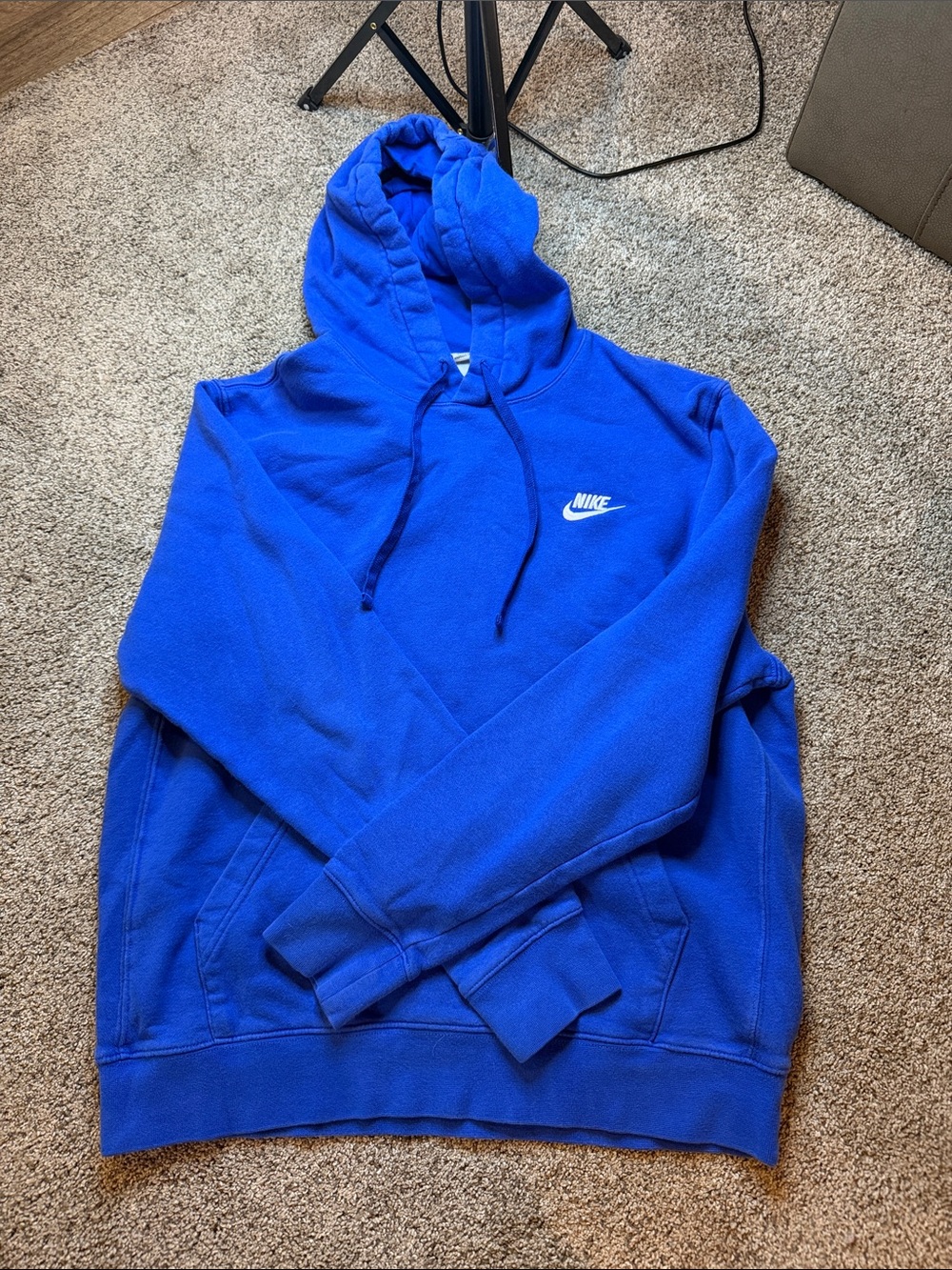 Nike Men’s Bright Royal Blue Pullover Hoodie